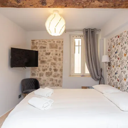 Maison Picasso - Jacuzzi, Vue, Terrasse For 6 Villa *