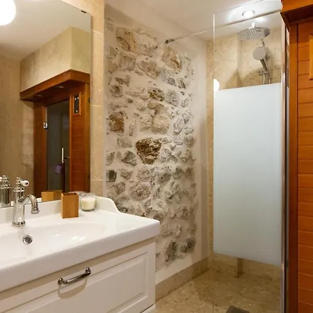 Maison Picasso - Jacuzzi, Vue, Terrasse For 6 Villa Antibes