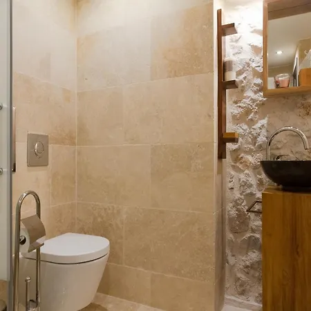 Maison Picasso - Jacuzzi, Vue, Terrasse For 6 Antibes