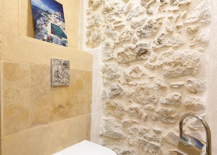 Villa Maison Picasso - Jacuzzi, Vue, Terrasse For 6 *