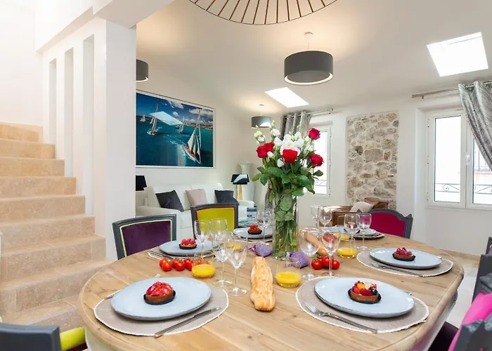 Villa Maison Picasso - Jacuzzi, Vue, Terrasse For 6 Antibes