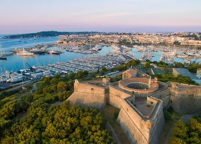 Maison Picasso - Jacuzzi, Vue, Terrasse For 6 Villa