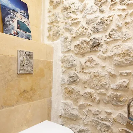 Villa Maison Picasso - Jacuzzi, Vue, Terrasse For 6 *