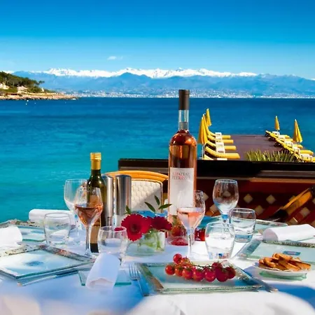 Maison Picasso - Jacuzzi, Vue, Terrasse For 6 Antibes