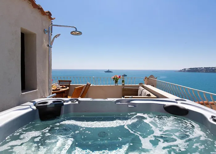 Willa Maison Picasso - Jacuzzi, Vue, Terrasse For 6