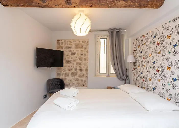 Maison Picasso - Jacuzzi, Vue, Terrasse For 6 Villa *